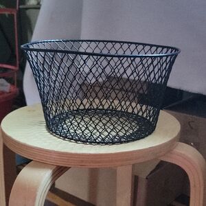 Black Wire Mesh Basket